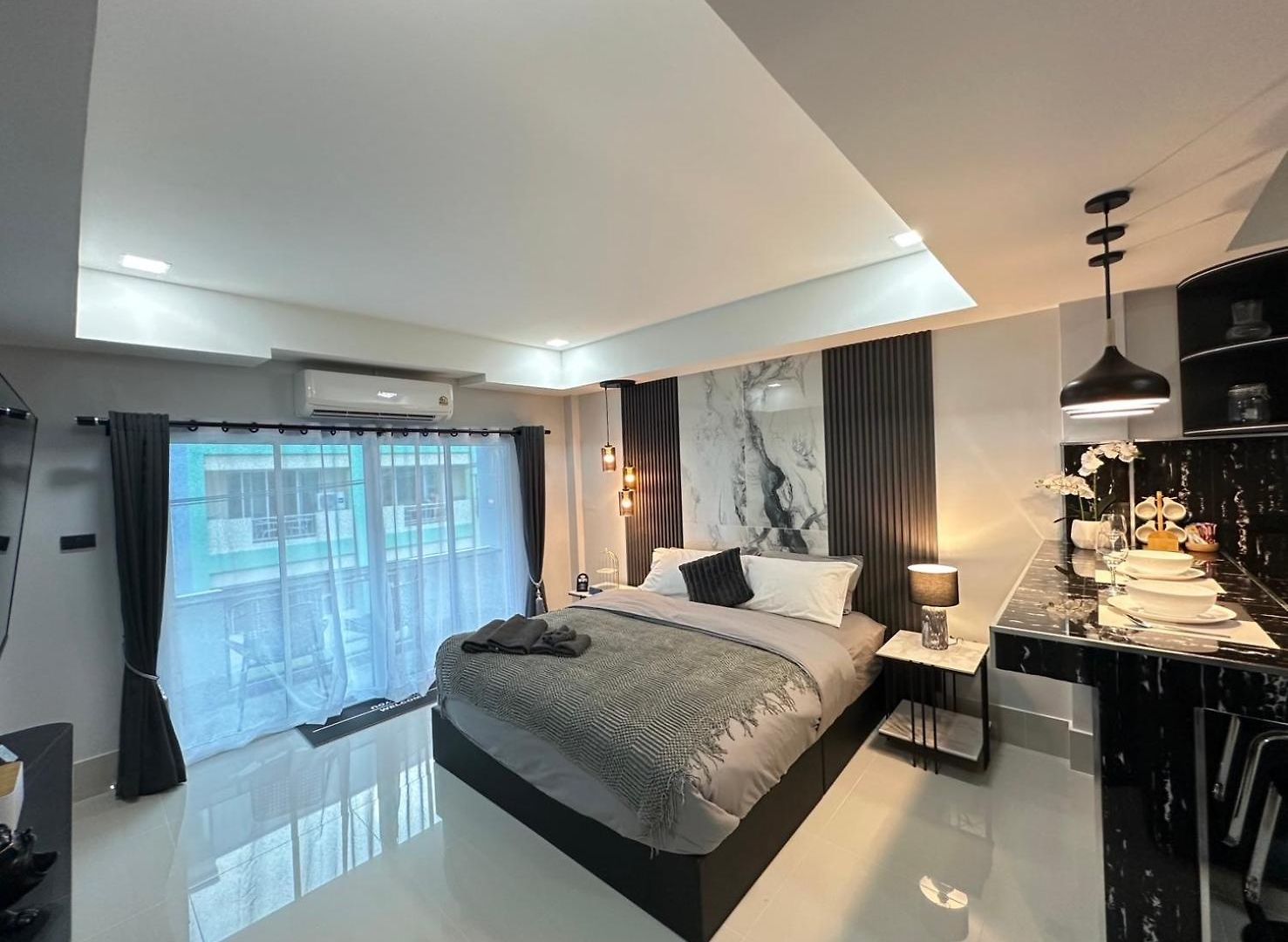 Viraplace3# อพาร์ตโฮเทล Pattaya