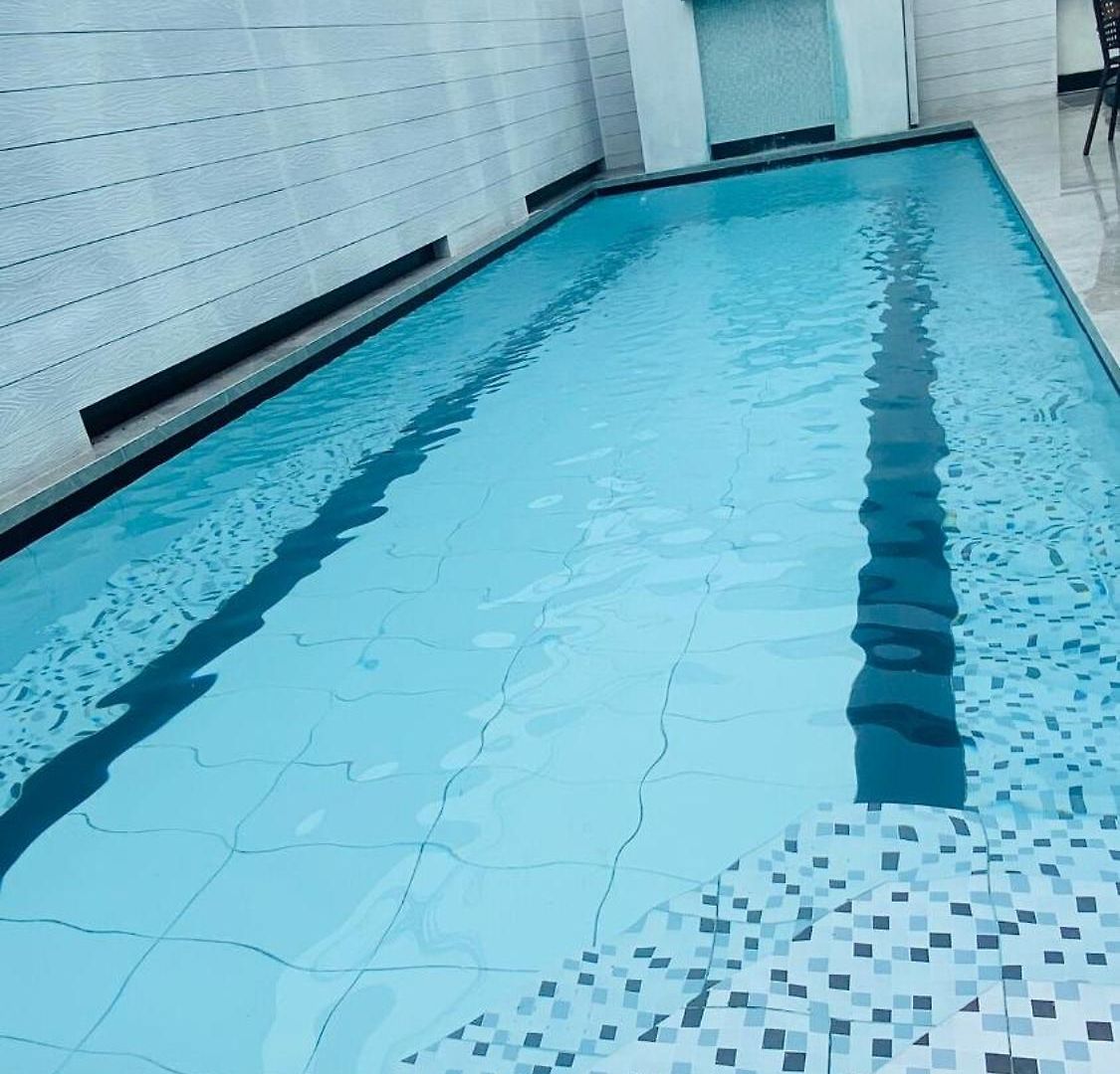 Downtown Pool * Pattaya