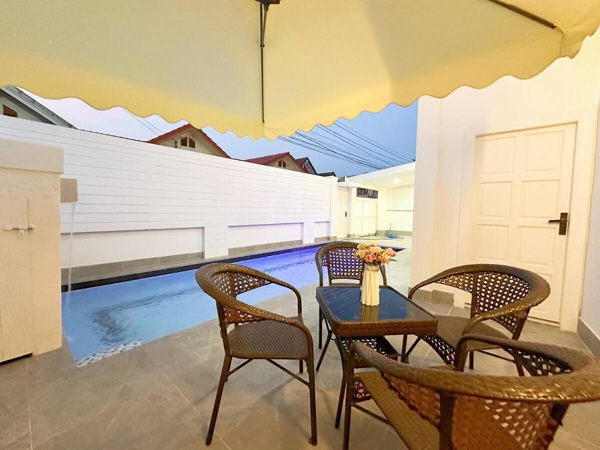 Private Pool 4 Bedroom 5 Bathroom Near Walking Street And Bbq * Pattaya