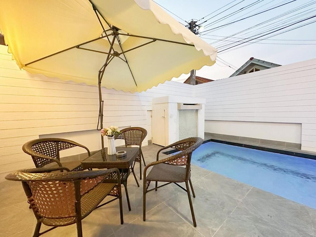 Private Pool 4 Bedroom 5 Bathroom Near Walking Street And Bbq Pattaya