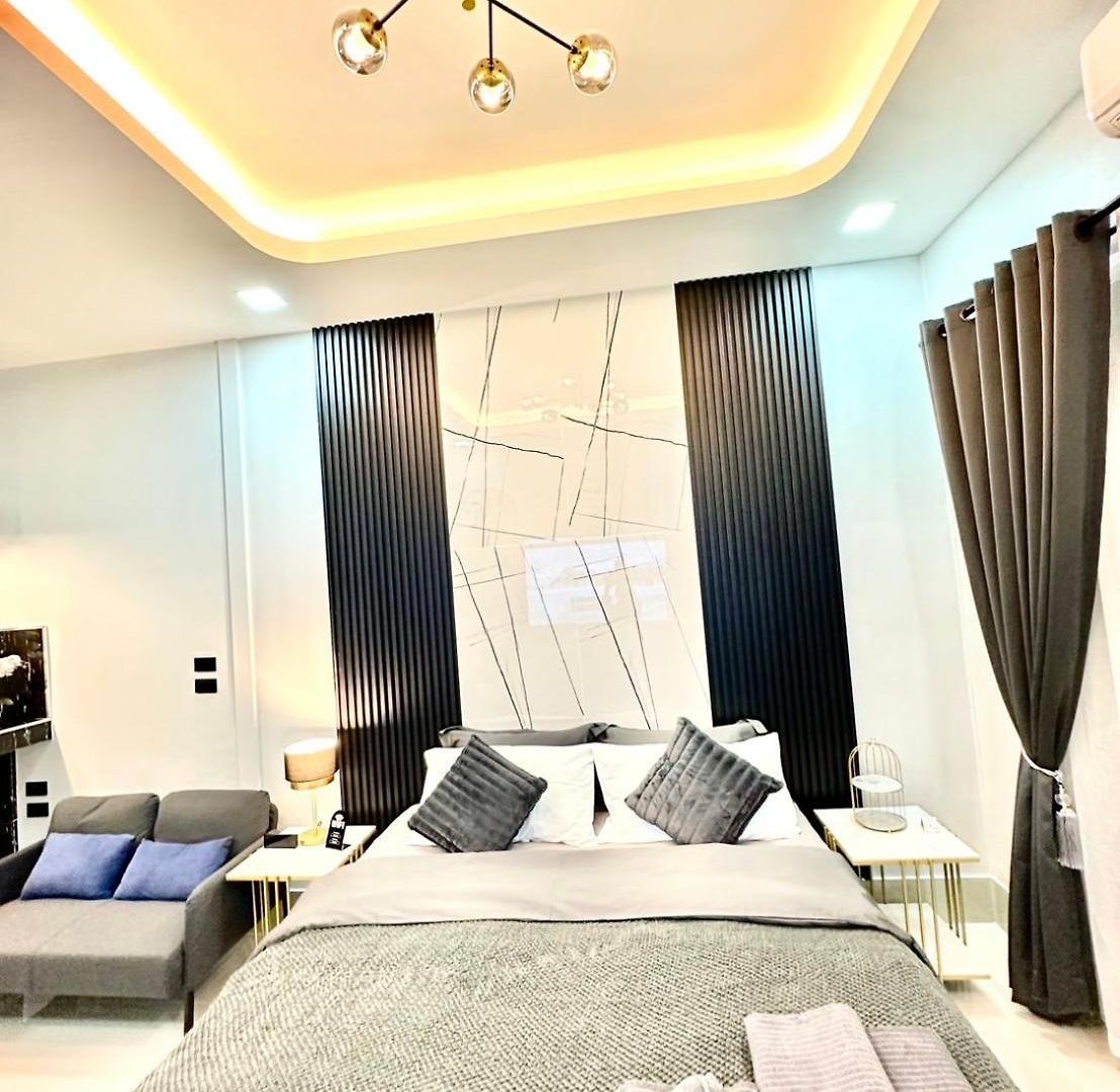 อพาร์ตโฮเทล Viraplace 4# 3*