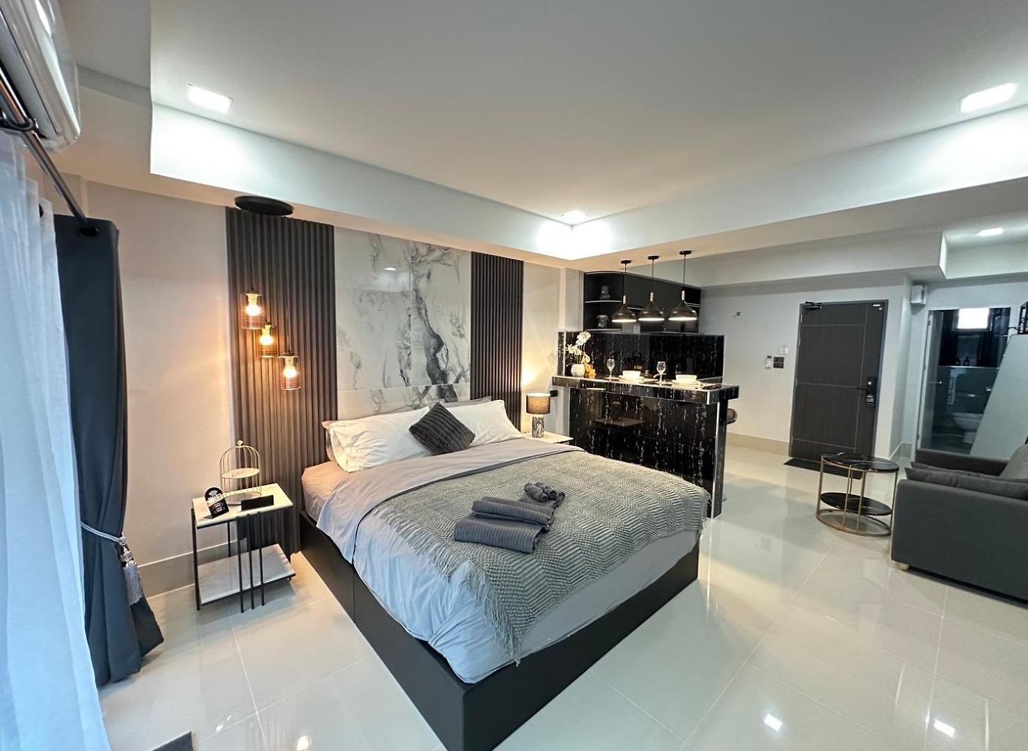 Viraplace3# อพาร์ตโฮเทล Pattaya