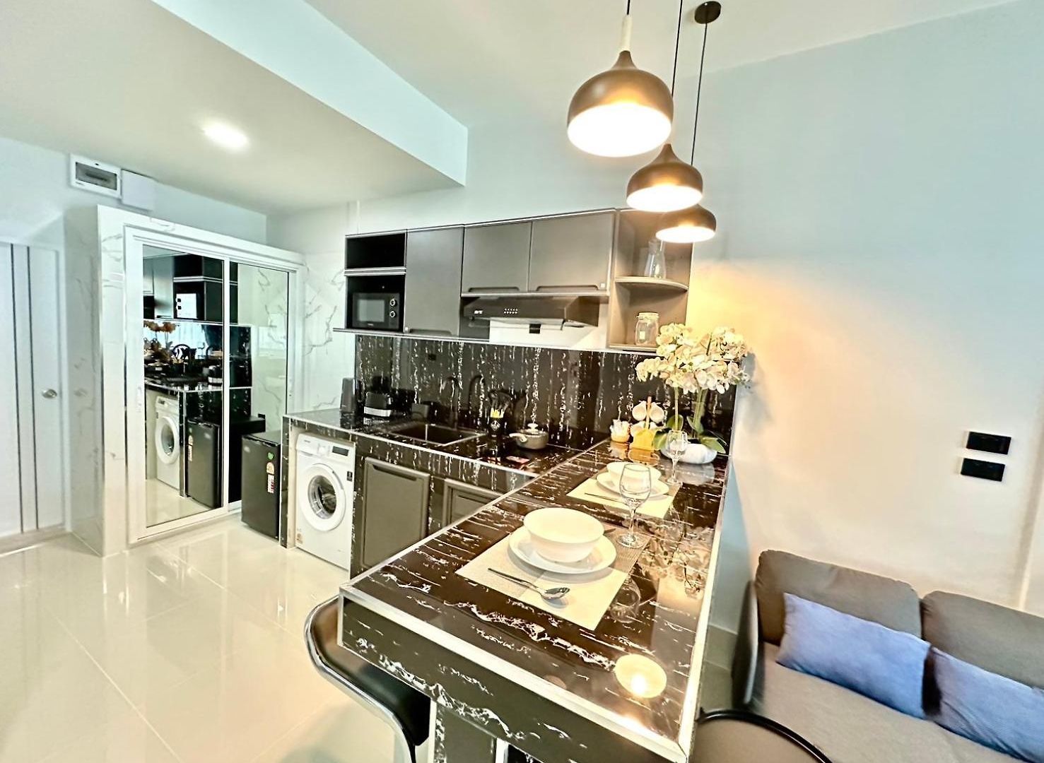 Viraplace 4# Pattaya