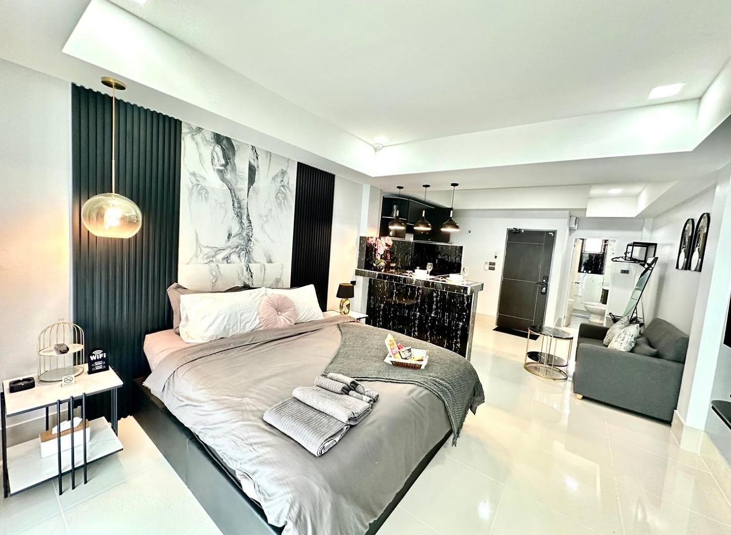 อพาร์ตโฮเทล Viraplace3# Pattaya