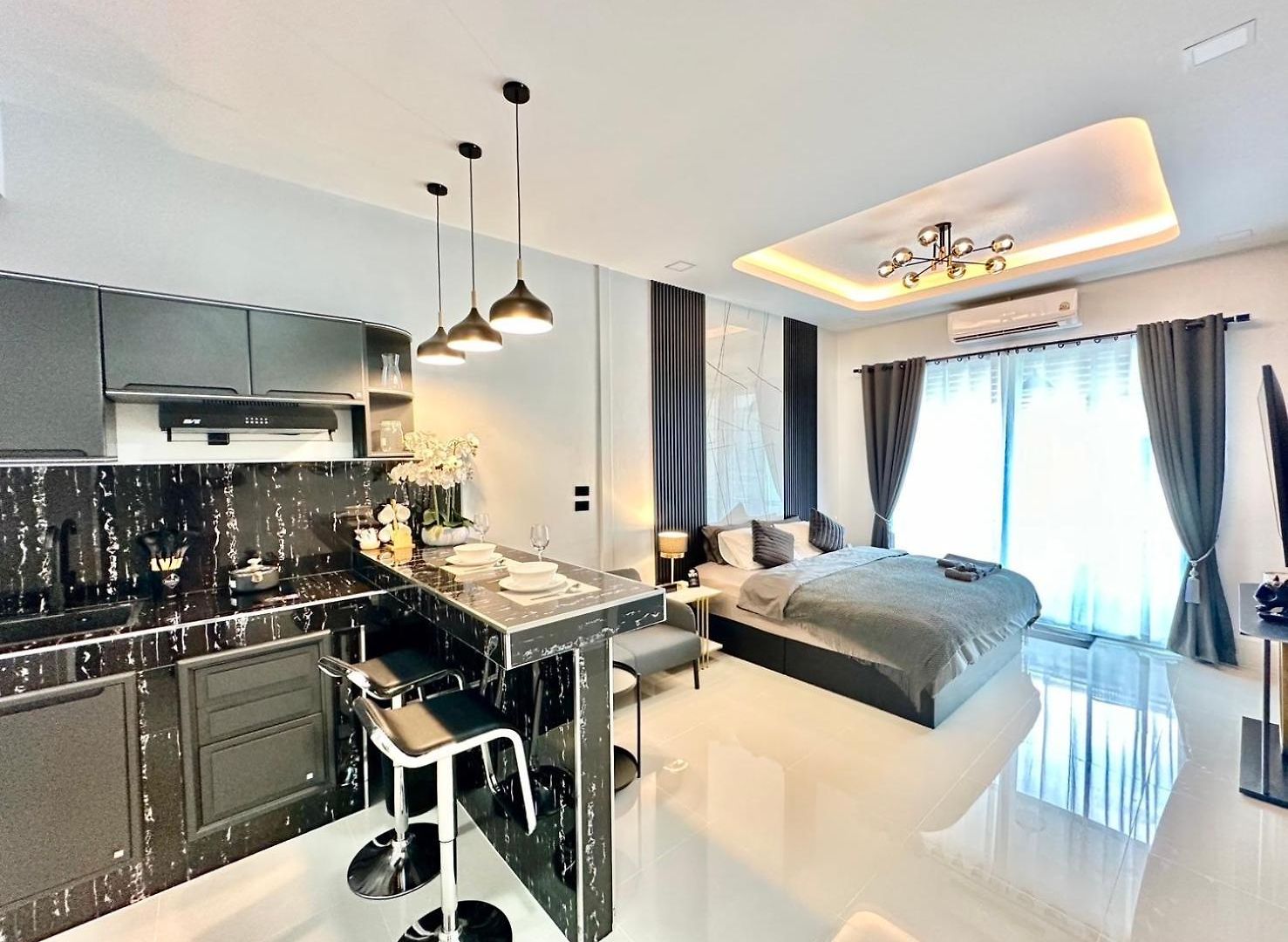 Viraplace 4# Pattaya