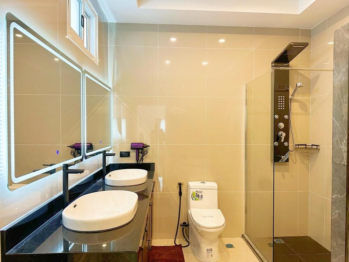 Villa Private Pool 4 Bedroom 5 Bathroom Near Walking Street And Bbq Pattaya