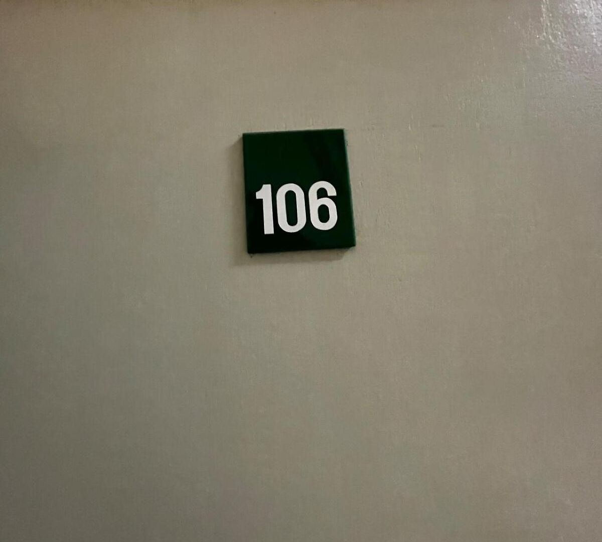 อพาร์ทเม้น 106 Wanna Soi 10 Pattaya