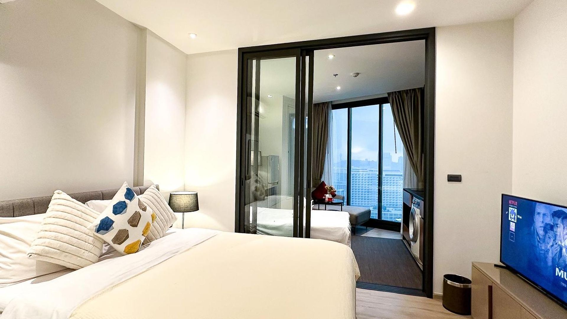 Edge - High Floor Sea View With Rooftop Pool อพาร์ทเม้น *