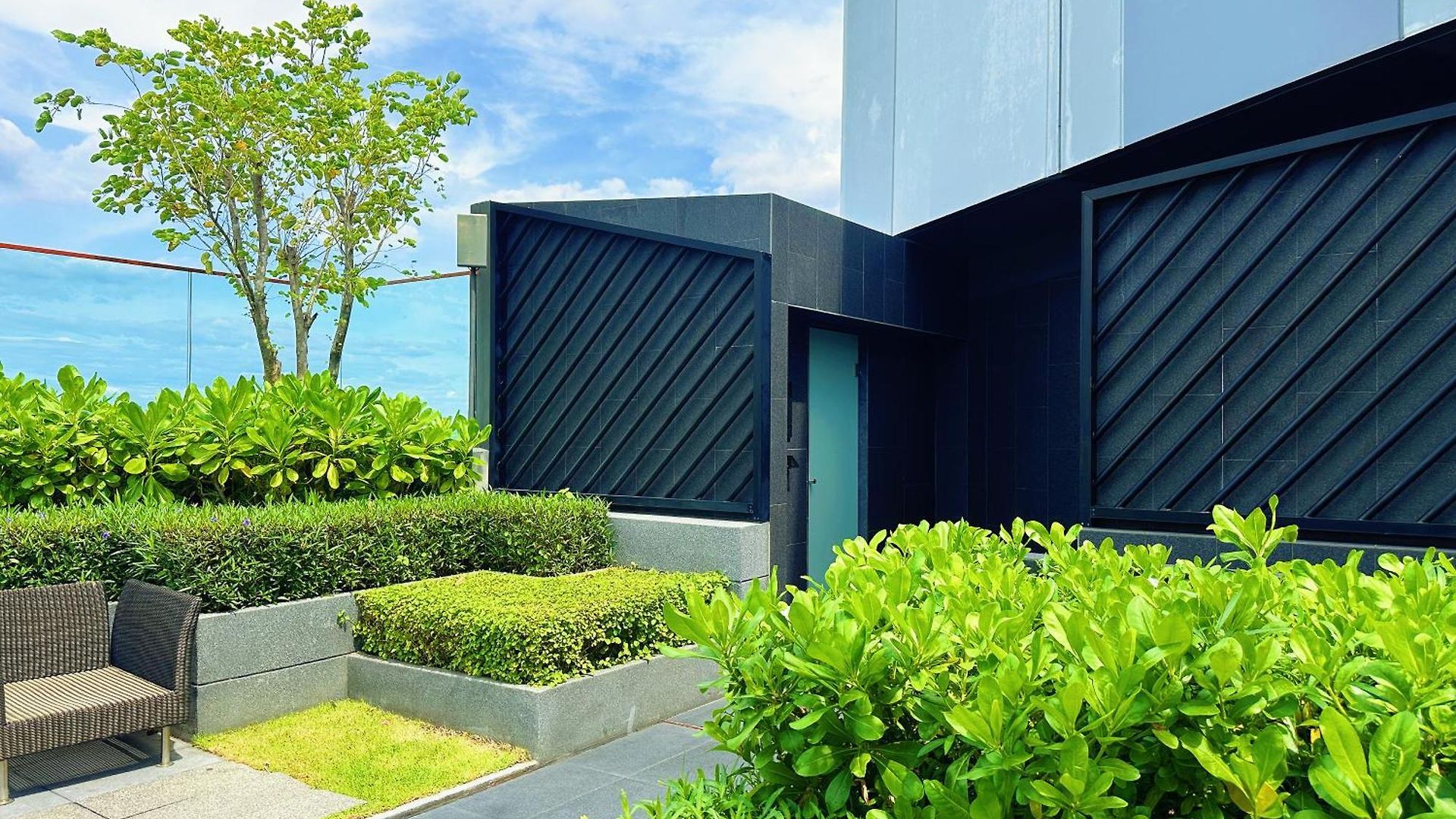 Edge Luxury อพาร์ทเม้น *