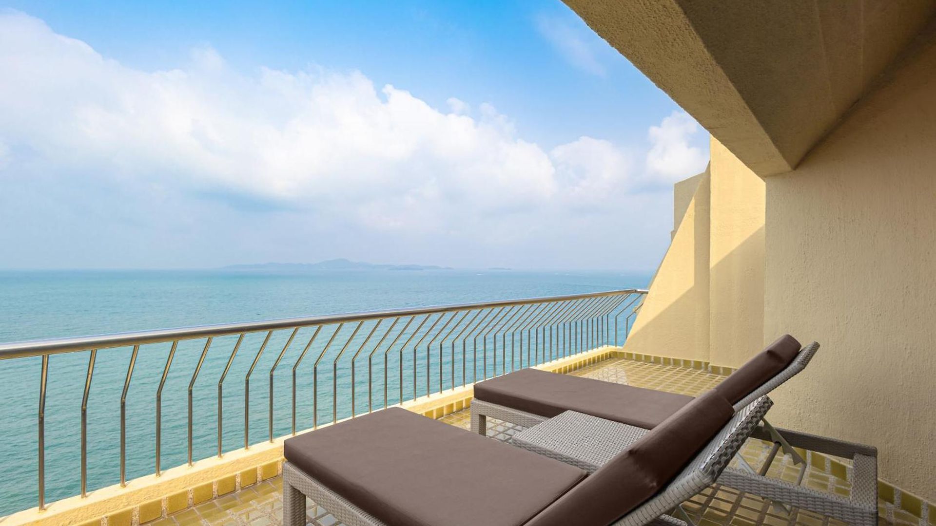 Royal Cliff โรงแรม 5*