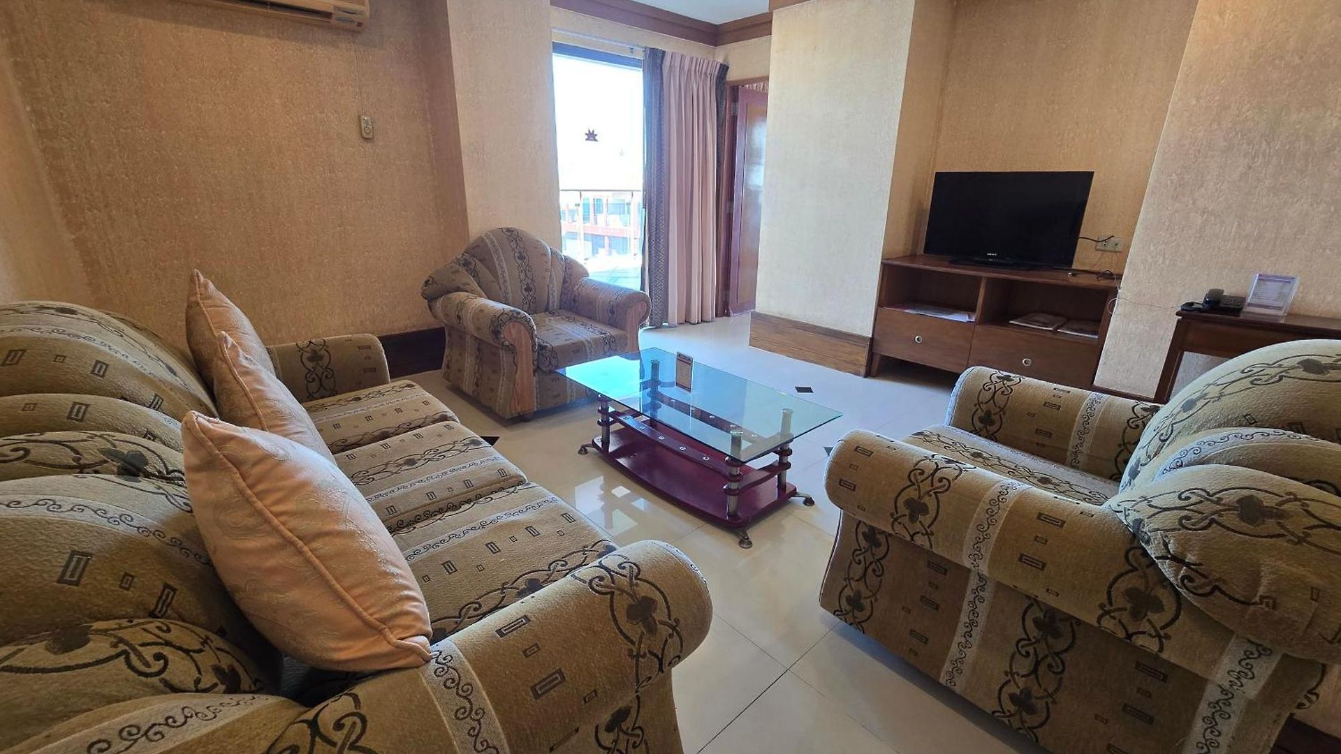 ไมค์บีชรีสอร์ท โรงแรม Pattaya