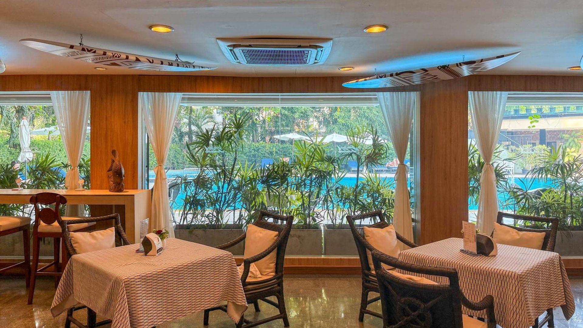 โกลเด้นบีชโฮเทล พัทยา โรงแรม