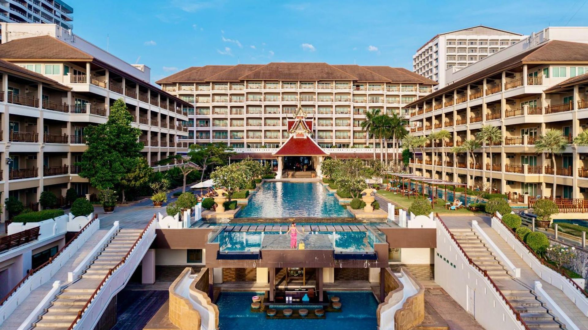 The Heritage Beachfront 4* Pattaya