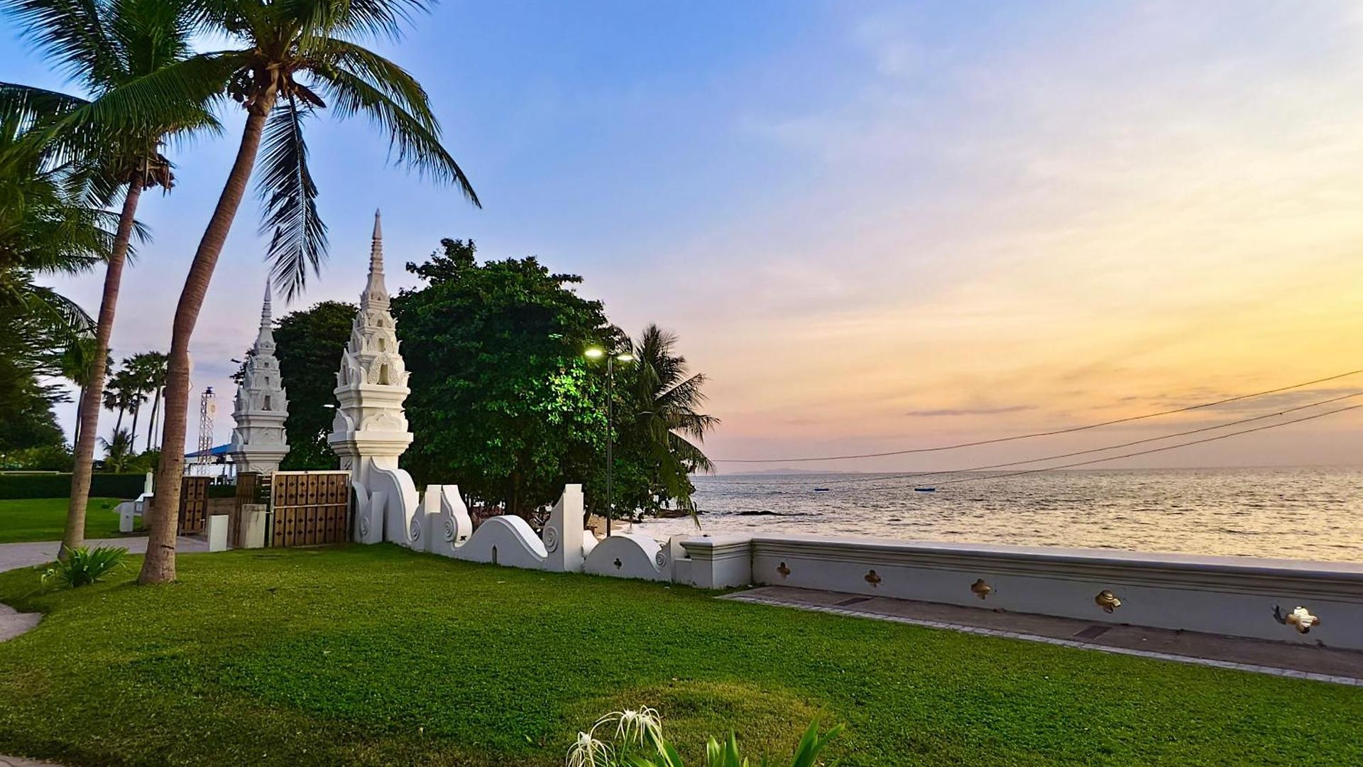The Heritage Beachfront 4*