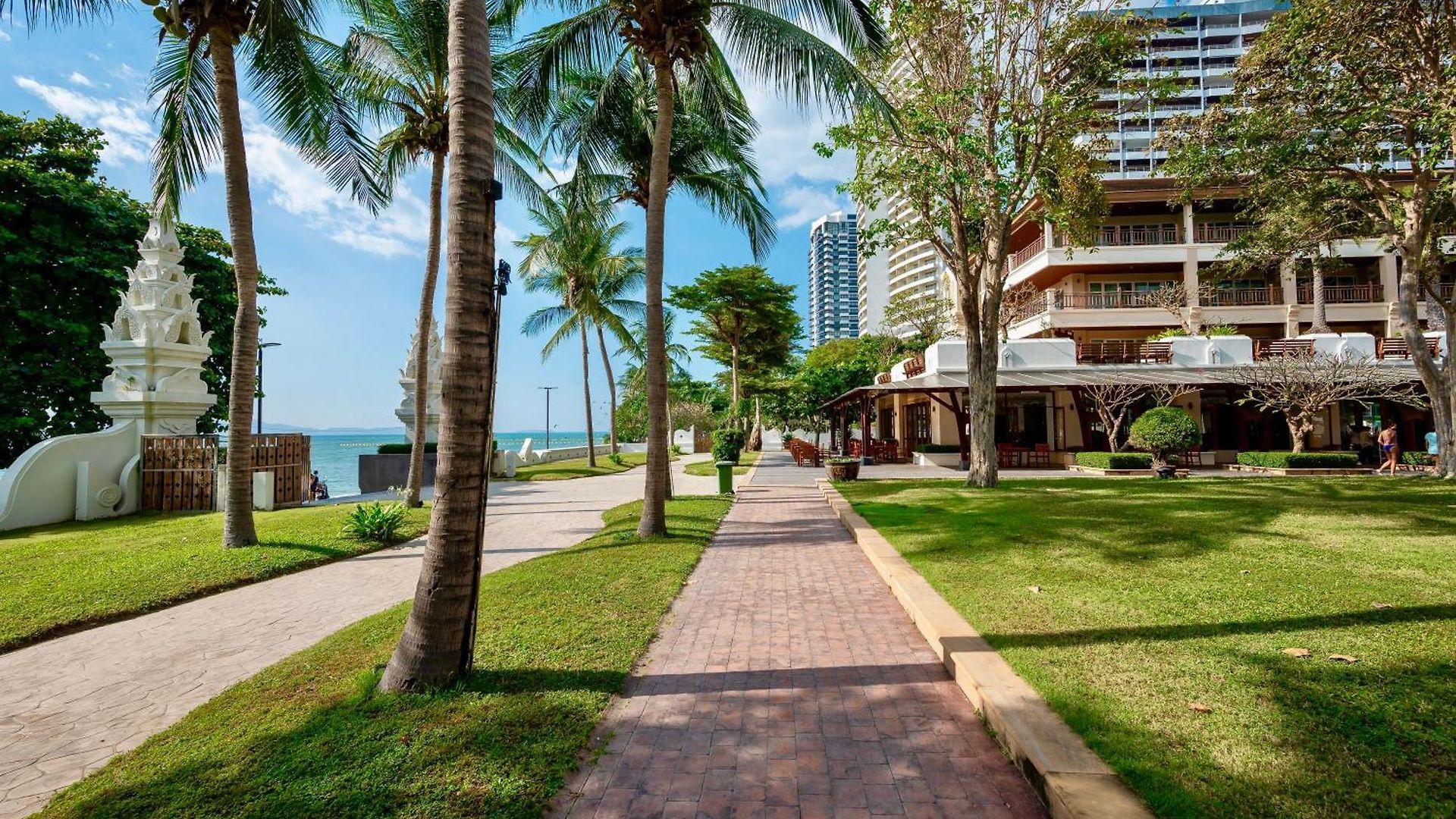 The Heritage Beachfront 4* Pattaya