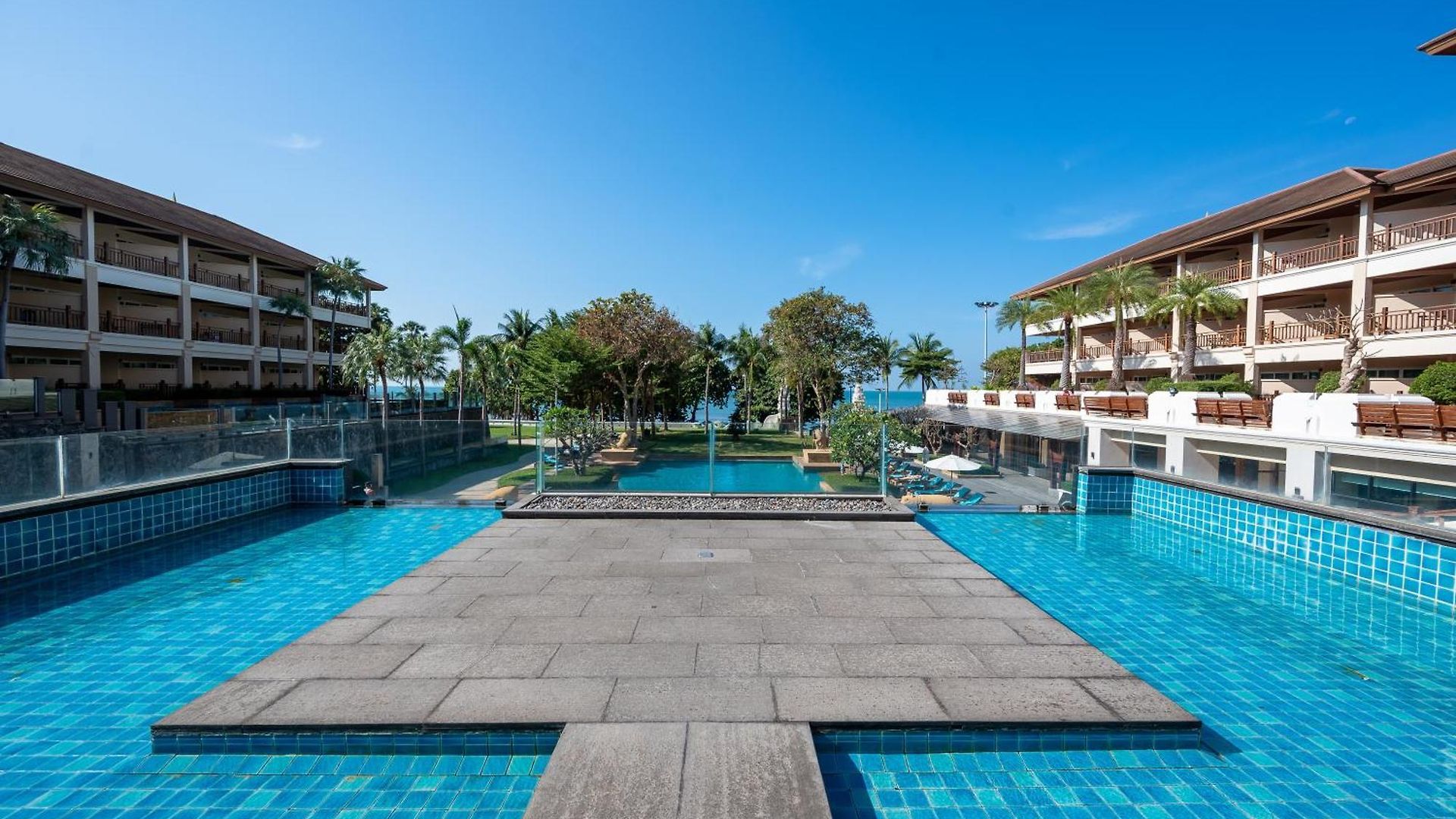 The Heritage Beachfront Pattaya