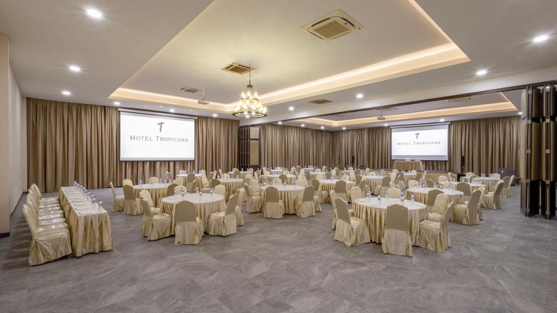 รีสอร์ท Tropicana Pattaya