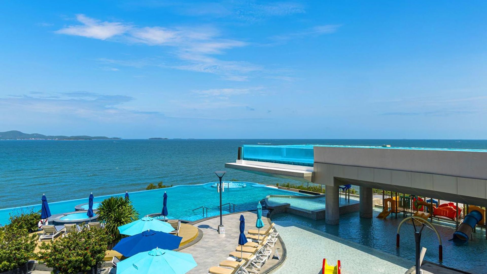 Royal Cliff Grand
