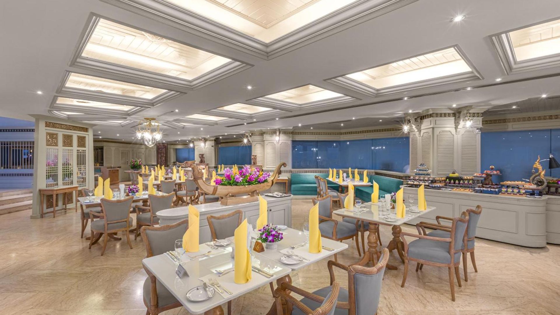 Royal Cliff Grand