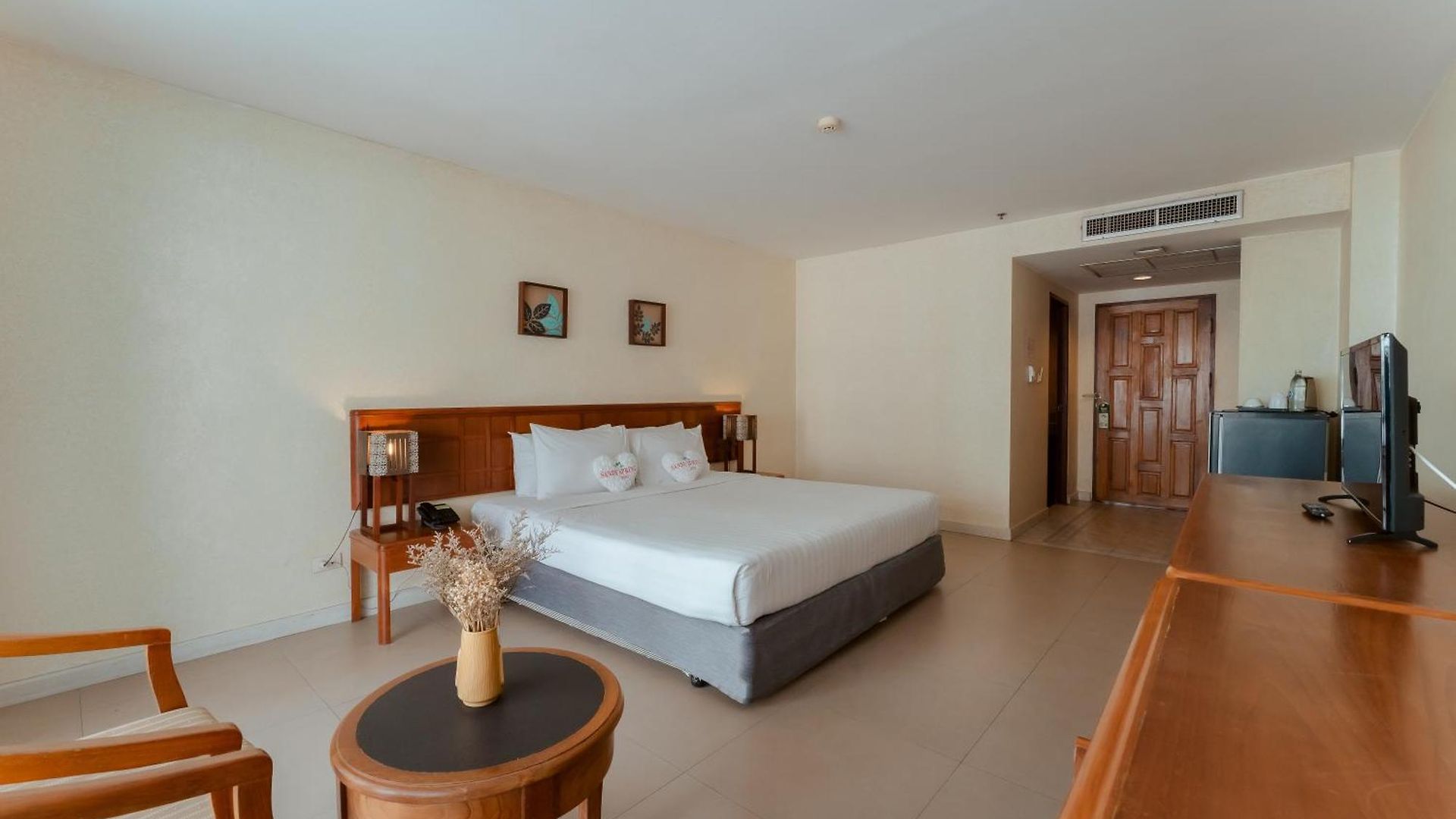 Sandy Spring โรงแรม 3*