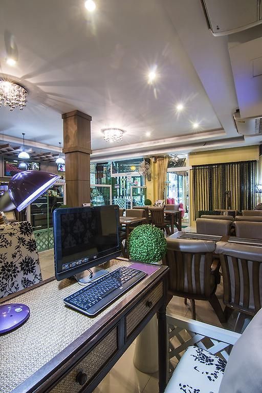 Oyo 146 Rivana Boutique By Sandara 3*