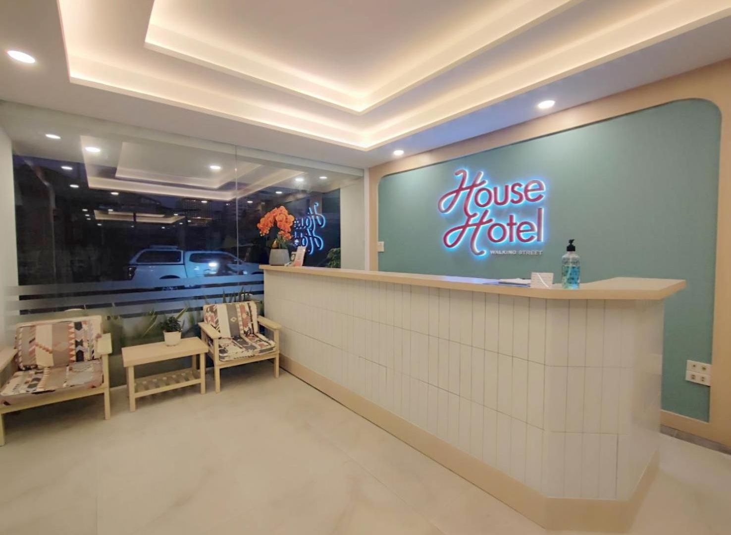 House Walking Street Guest house 3*