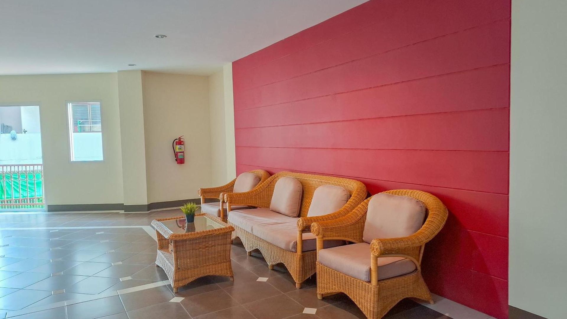 โรงแรม เดอะ ไฮด์อเวย์ เซาท์ พัทยา Pattaya