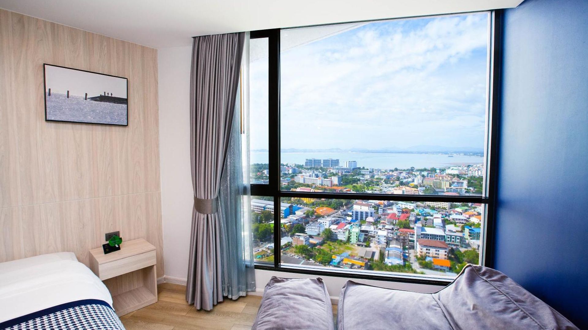 โรงแรม Brighton Grand & Convention