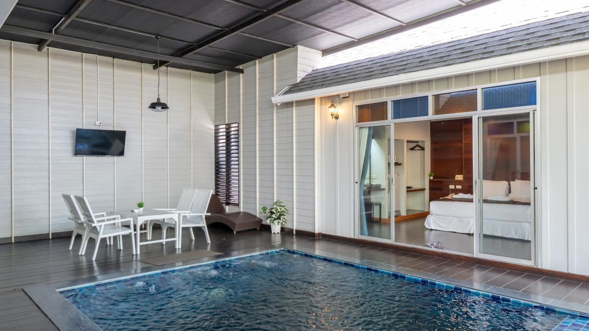 รีสอร์ท Ip Pool 3*