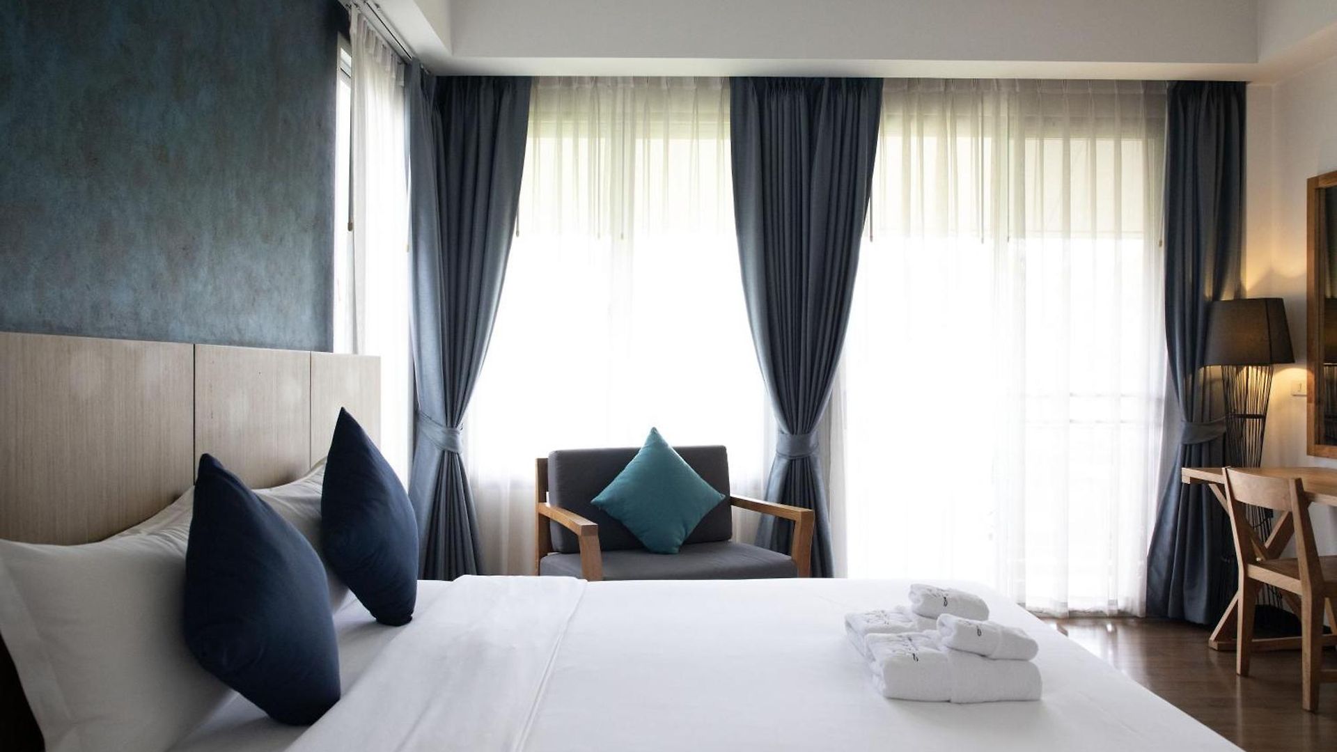 The Leela & 4* Pattaya