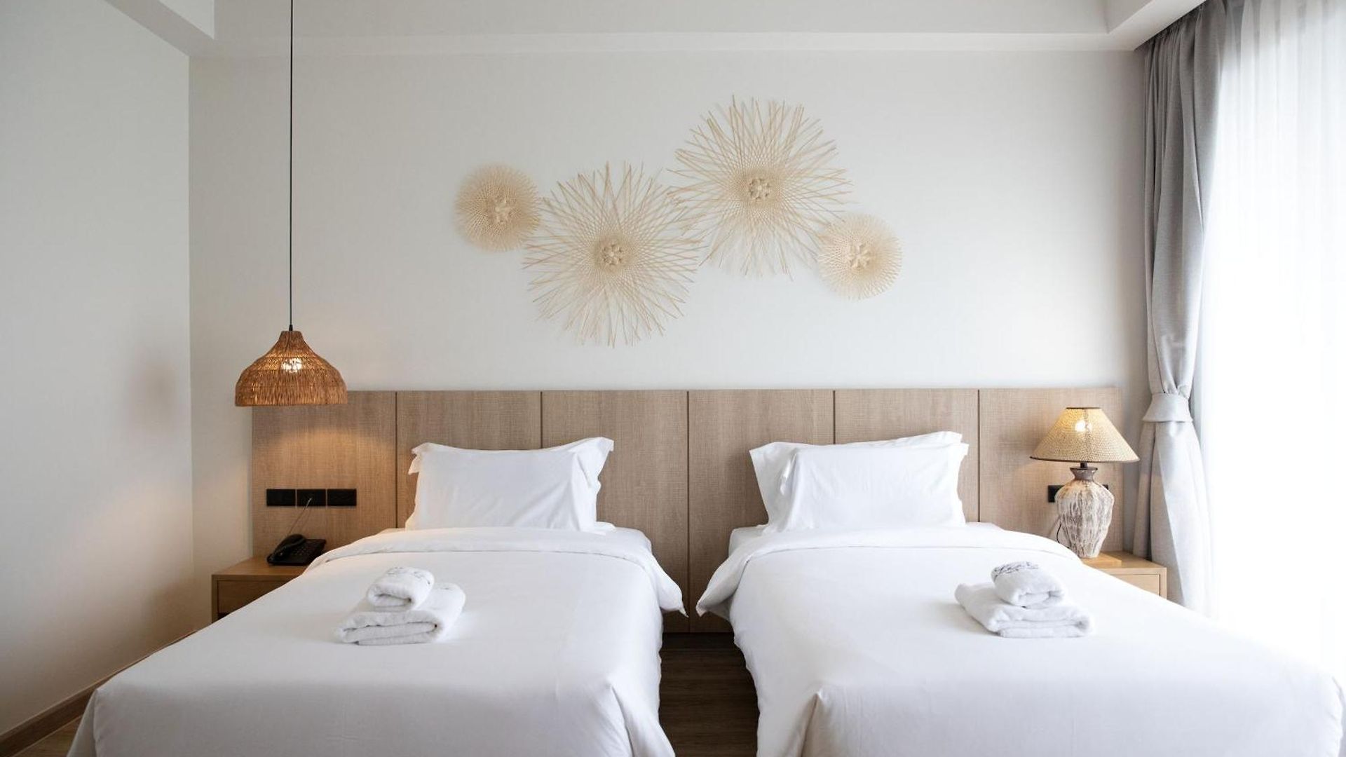 The Leela & โรงแรม Pattaya