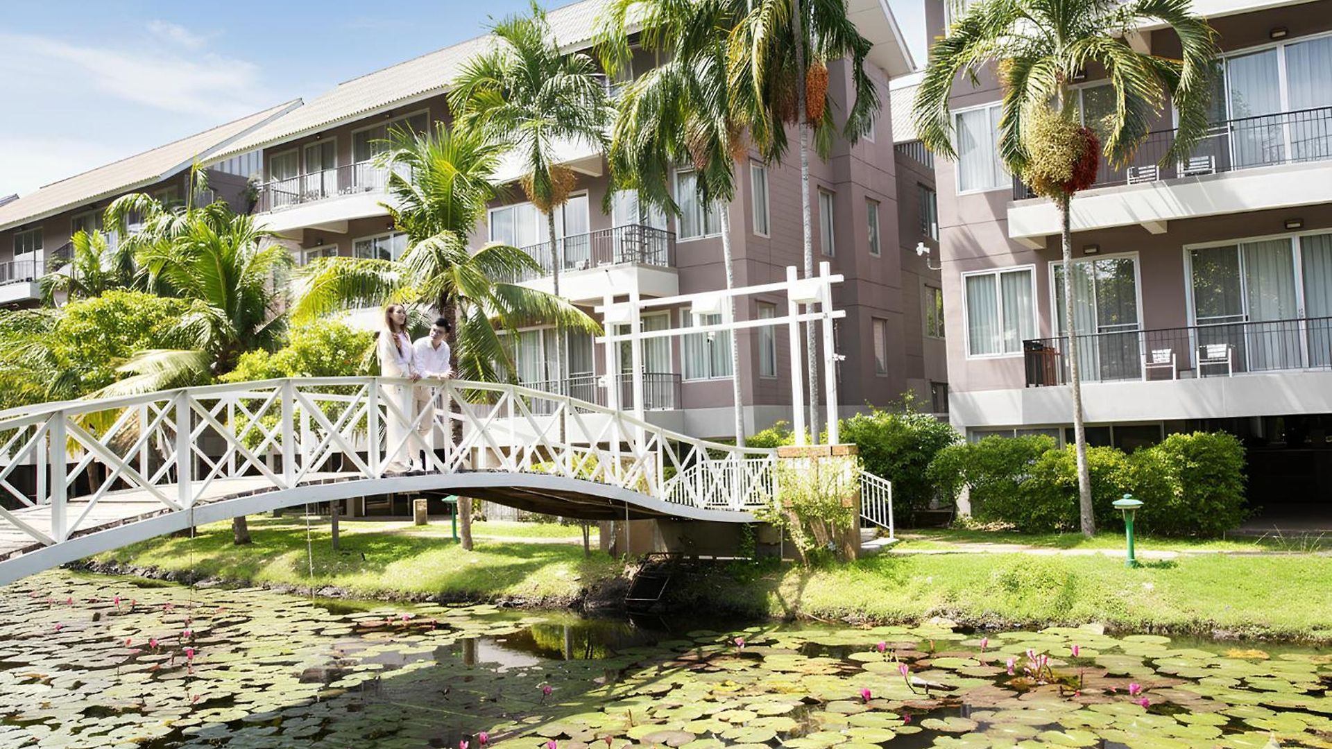 โรงแรม The Leela & Pattaya