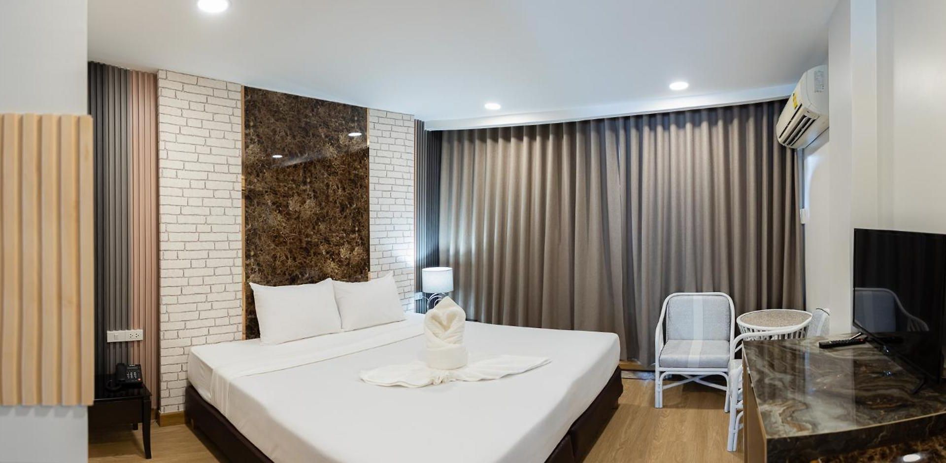 Hotel Pattaya Beach