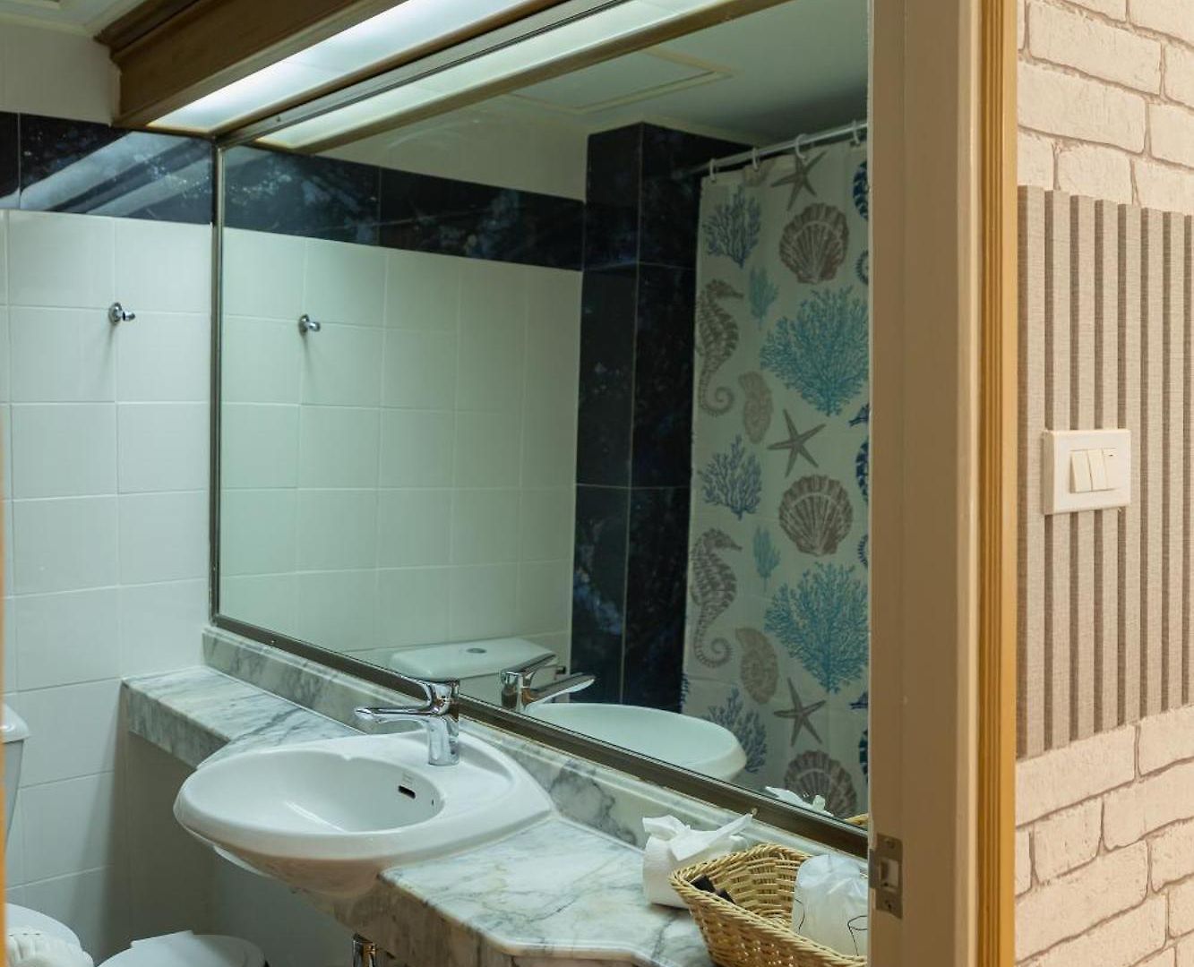 โรงแรม Hotel Pattaya Beach 2*