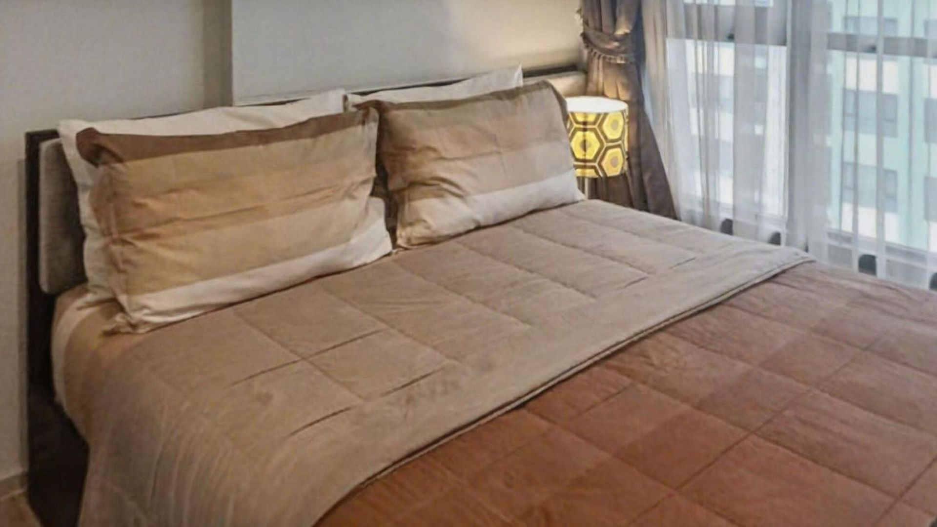 One Bedroom With Pool View At The Base Near Festival Pattaya