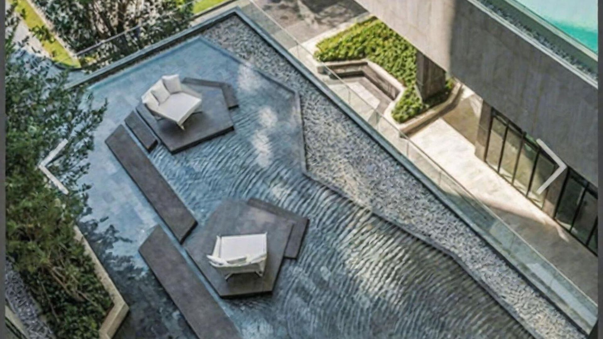 One Bedroom With Pool View At The Base Near Festival วันหยุดที่บ้าน