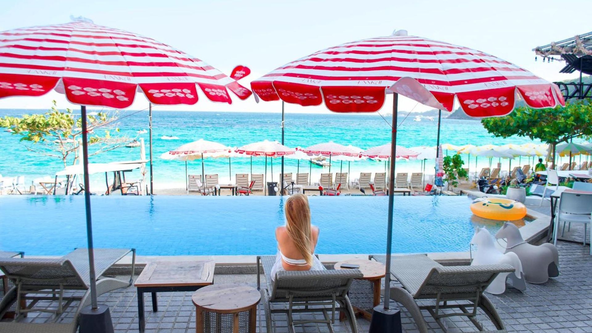 รีสอร์ท Ennkai Beachfront Koh Larn