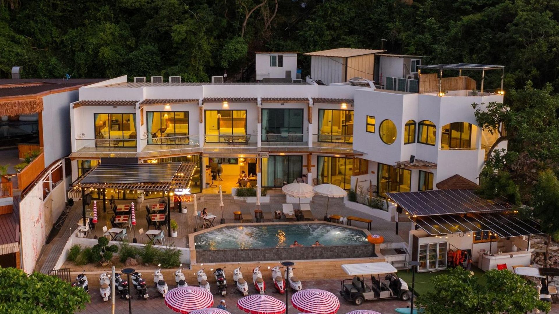 Ennkai Beachfront Koh Larn รีสอร์ท Pattaya