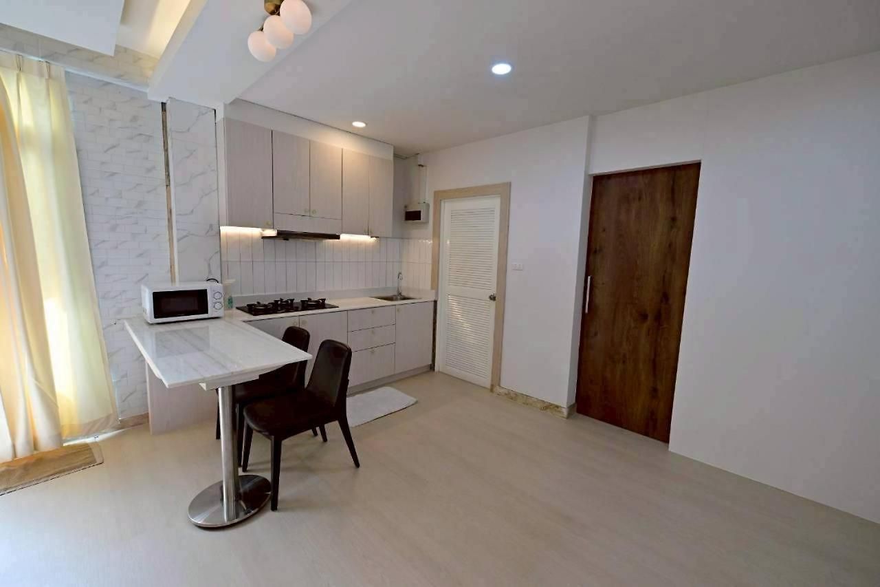 Fiscus 3 Bedrooms With Private Pool.