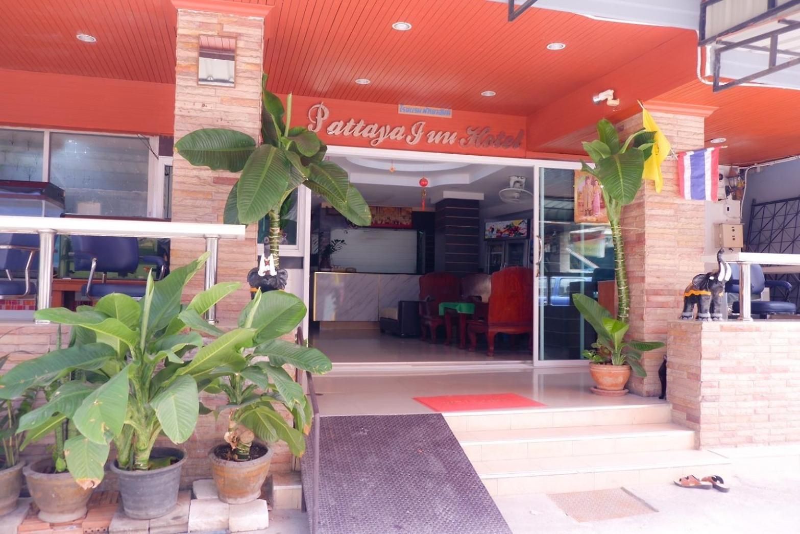 ที่พัก Pattaya Inn Hotel