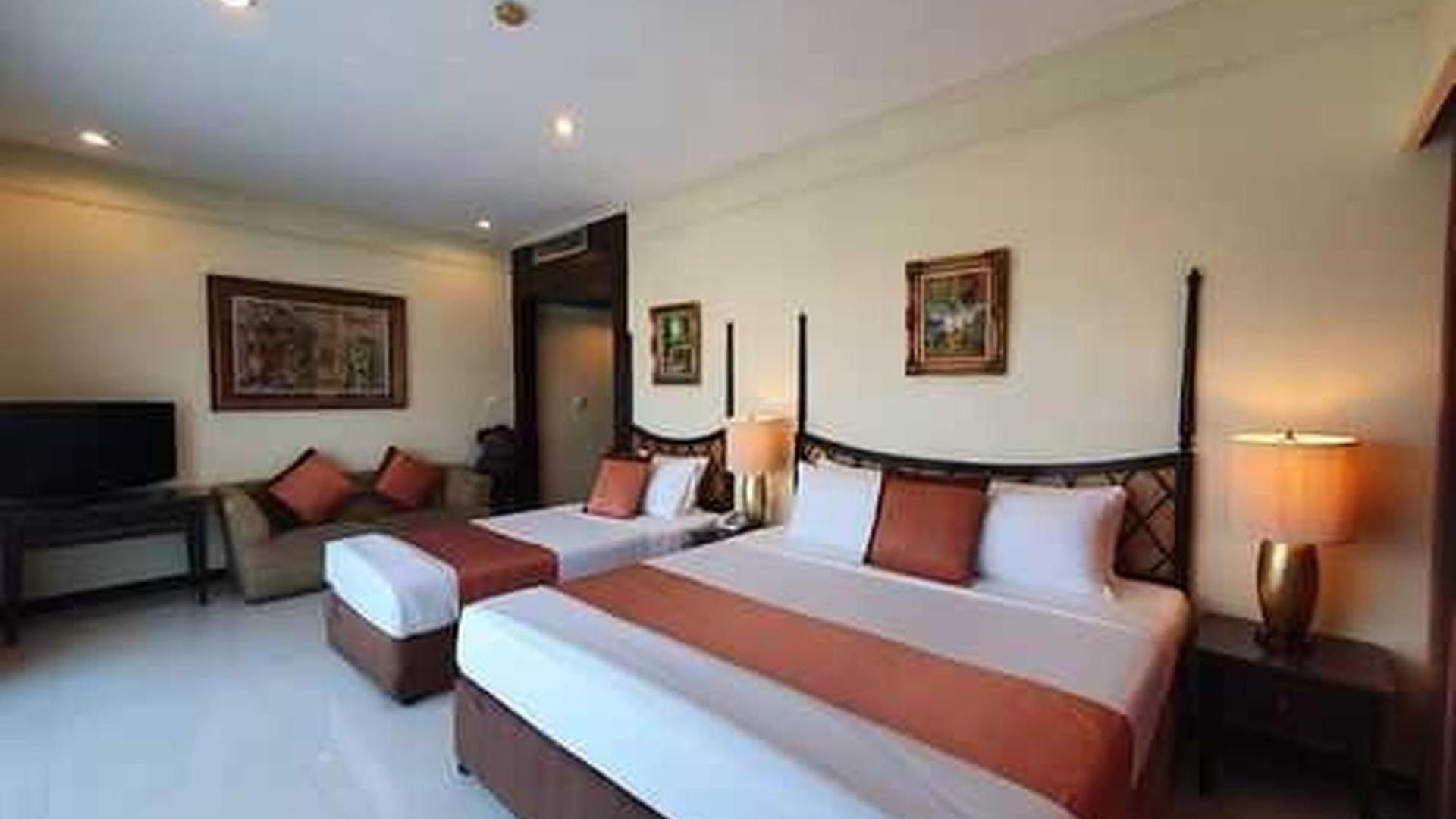 โรงแรม Palette Luxe North Pattaya