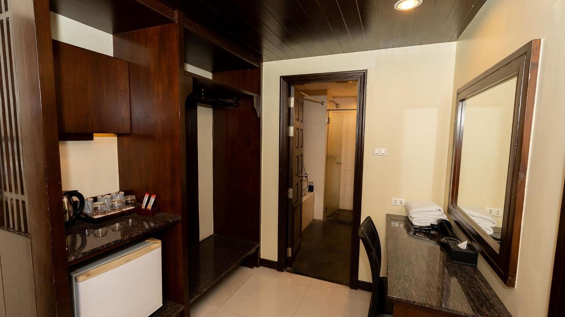 Sunday Chateau En - โรงแรม