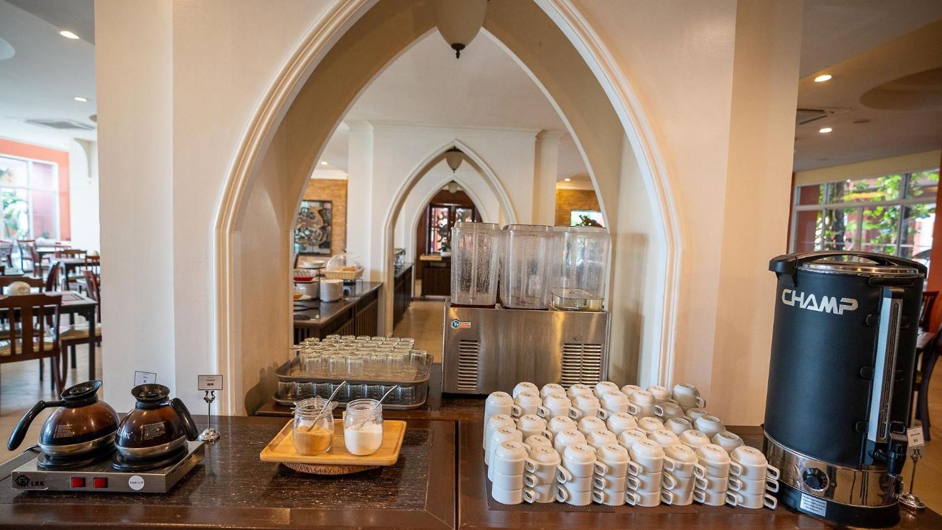 โรงแรม Sunday Chateau En - 5*