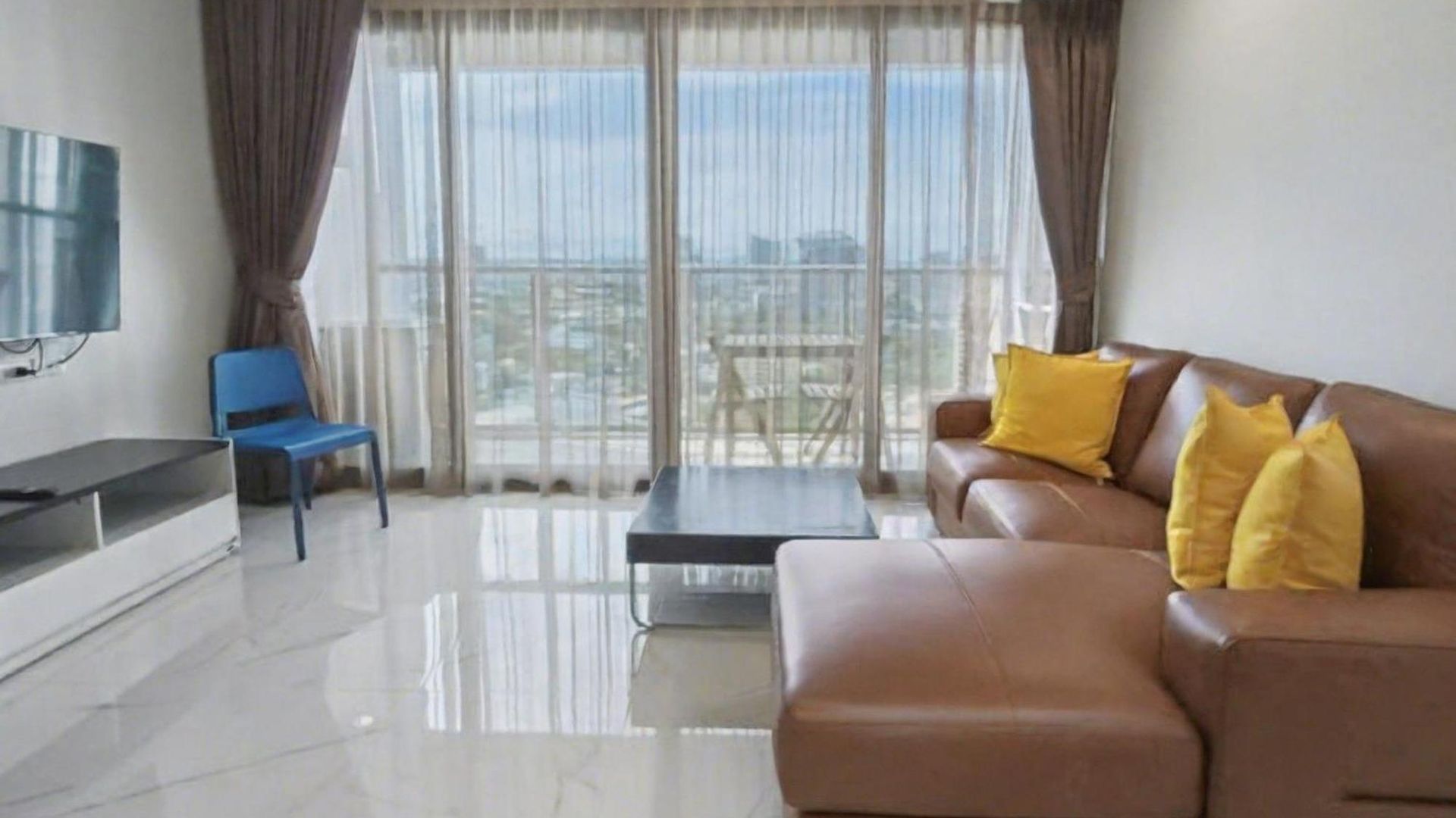 Luxury Large One Bedroom Seaview Serviced At Wongamat, Pattaya