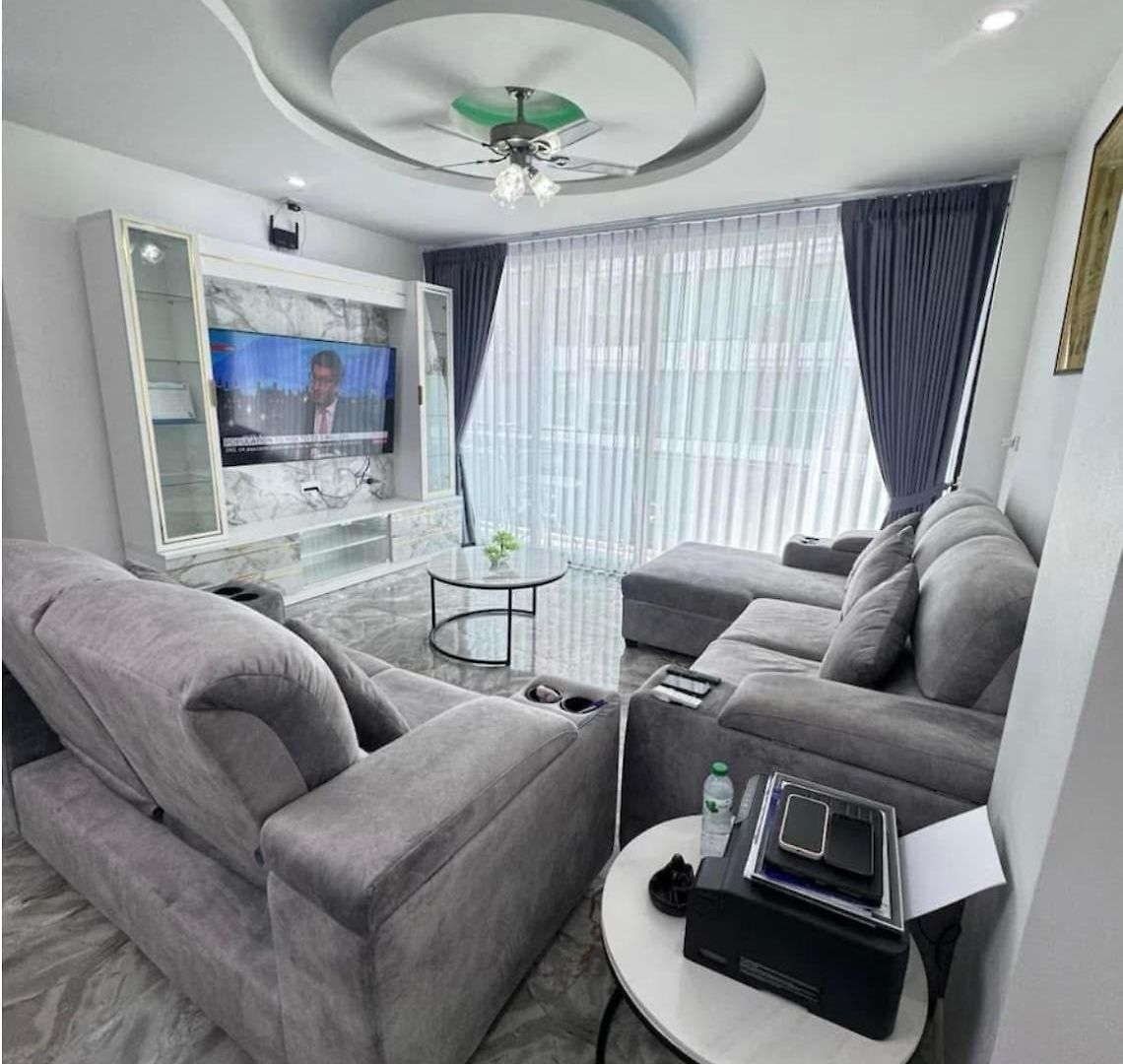 บ้านพัก Moggy S Bar And 3*