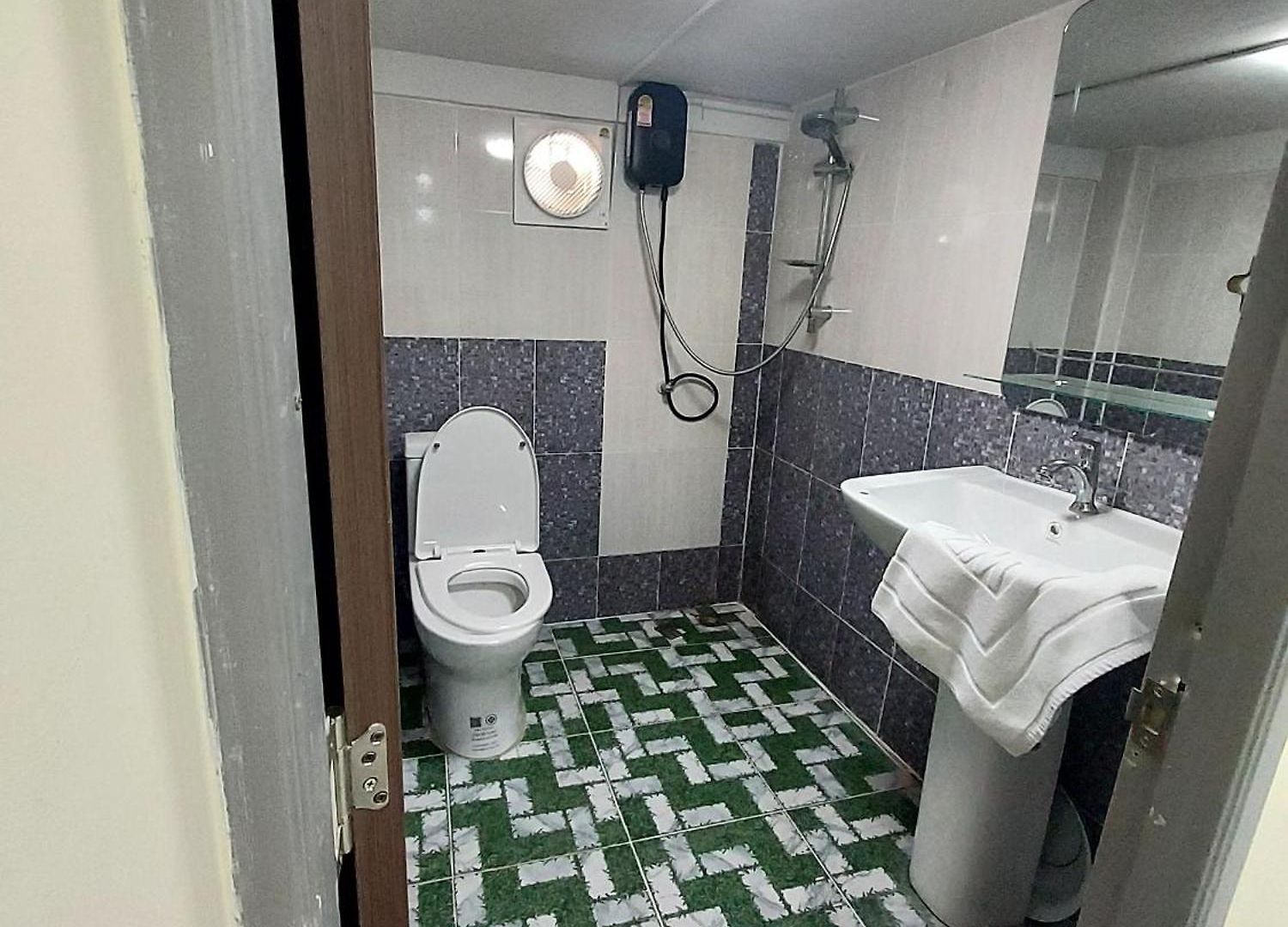 Rustic Comfort Zone, Pattaya