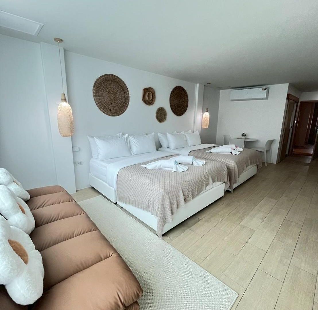 Bed & Breakfast Mega