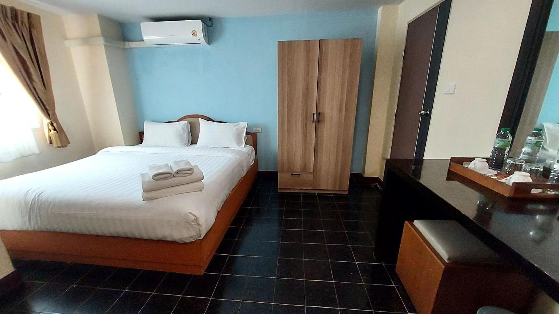 Rustic Comfort Zone, Pattaya