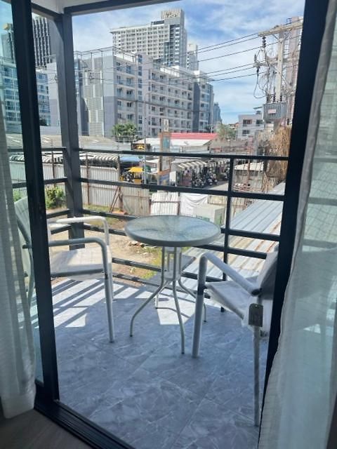 Moggy S Bar And บ้านพัก Pattaya