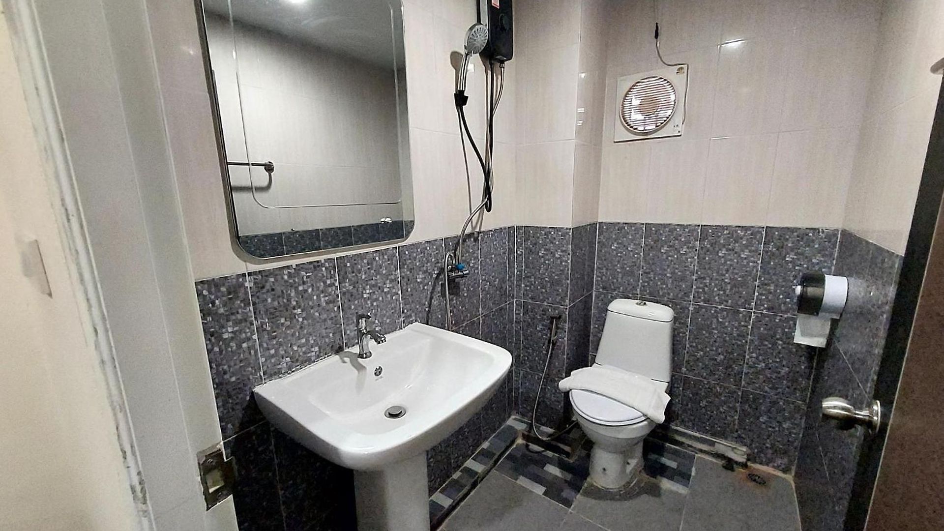 Rustic Comfort Zone, *
